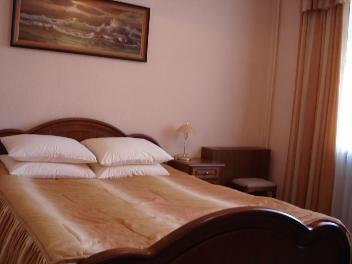 Ooo Hotel Complex Evropa Kirovograd Dış mekan fotoğraf
