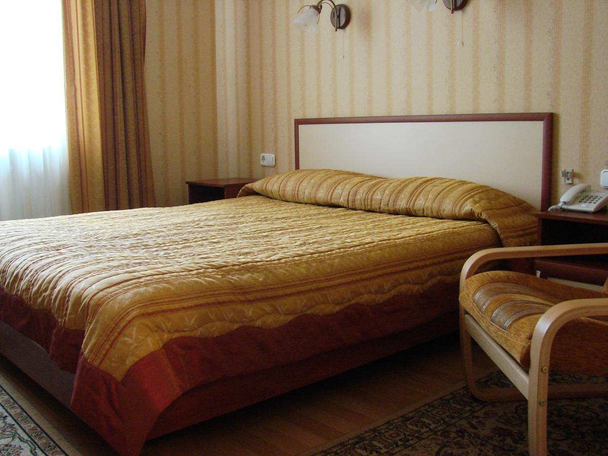 Ooo Hotel Complex Evropa Kirovograd Dış mekan fotoğraf