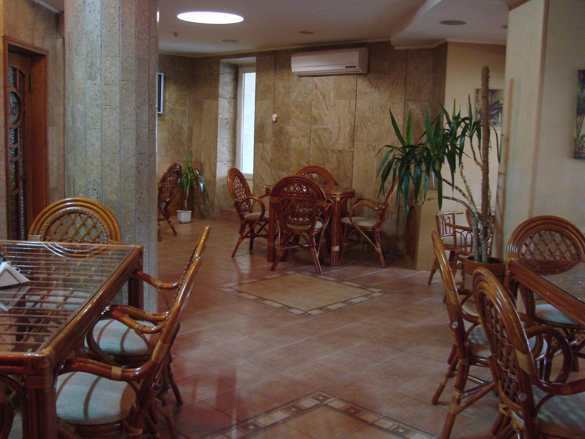 Ooo Hotel Complex Evropa Kirovograd Dış mekan fotoğraf